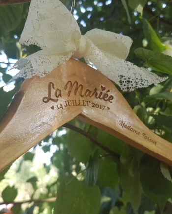 Cintre Personnalisé pour votre mariage