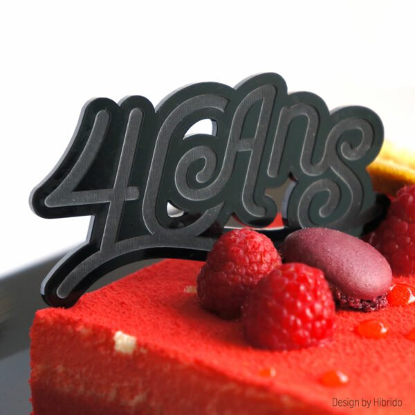 Cake topper anniversaire pour fêter vos décénnies