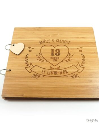 Livre d'or en bois + gravure laser