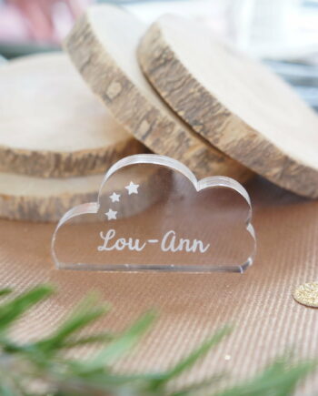 marque place personnalisé en forme de nuage