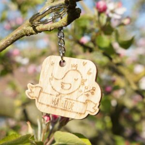 porte clef poussin en bois