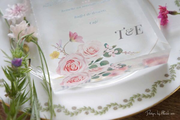 Menu mariage fleurs & transparence