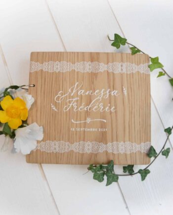 livre d or "Vanessa" nature & dentelle