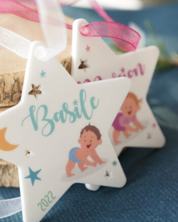 Étoile : Le premier noël de bébé