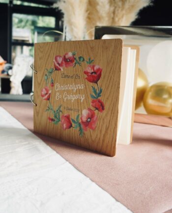Livre d'or avec coquelicots
