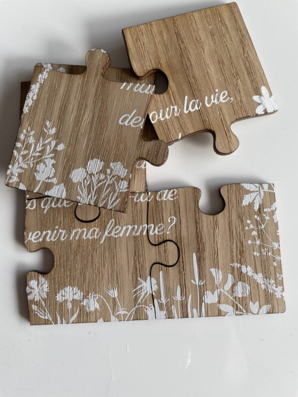 Carte puzzle avec message