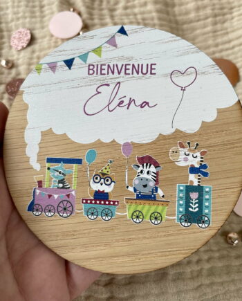 carte bienvenue spéciale bébé fille